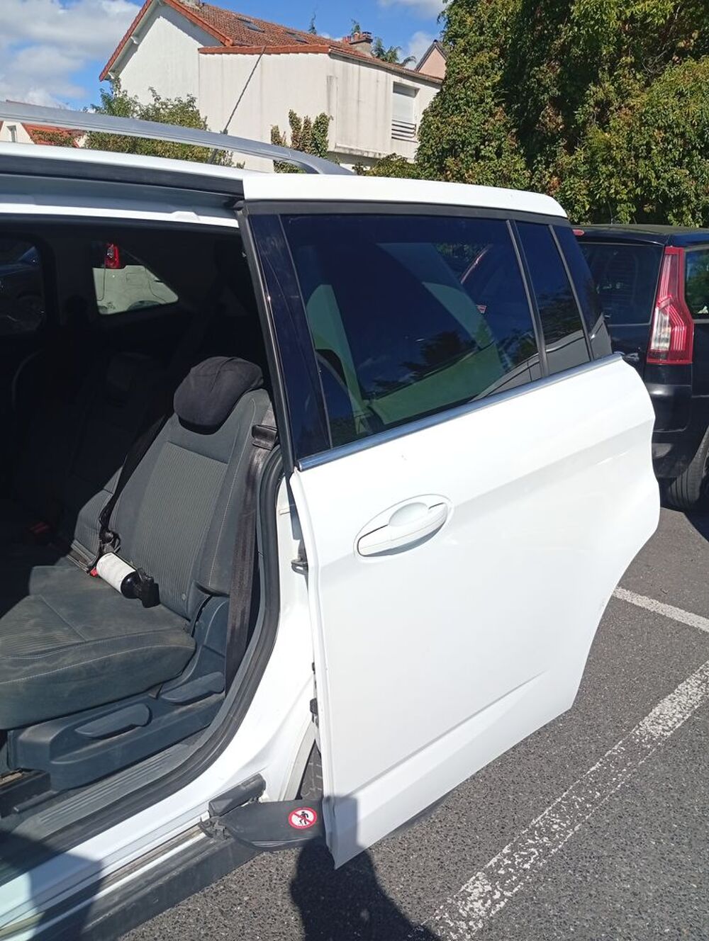 B-max B-MAX 1.6 TDCi 95 FAP Trend occasion 92140 Le Petit Clamart