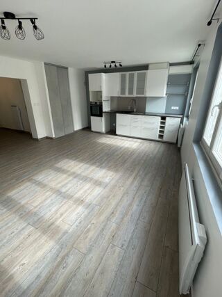  Appartement � louer 3/4 pi�ces 74 m�
