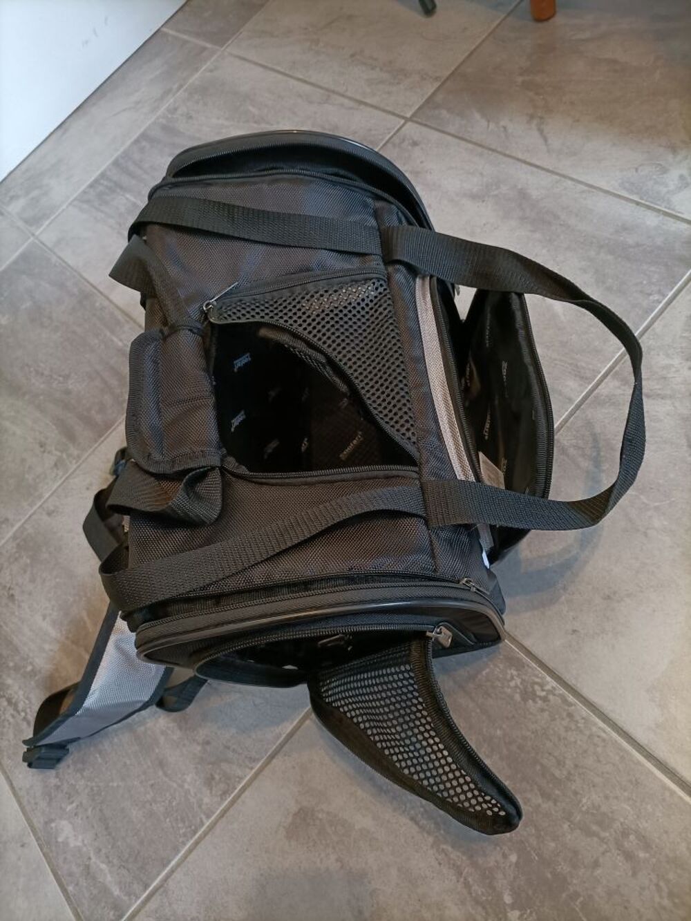 Sac &agrave; dos de transport pour chien ou chat Maroquinerie