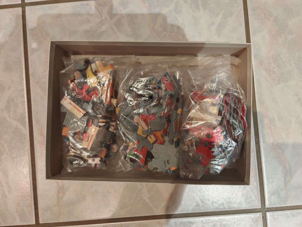 3 puzzles cars Jeux / jouets