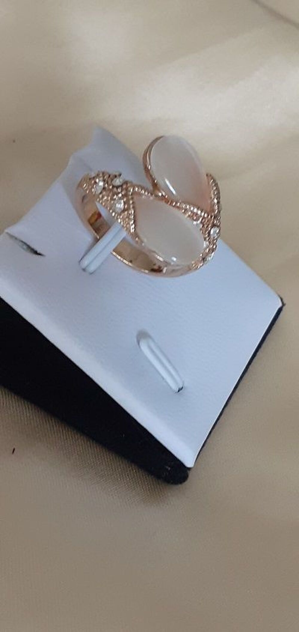 Bague goutte d'eau opale Bijoux et montres