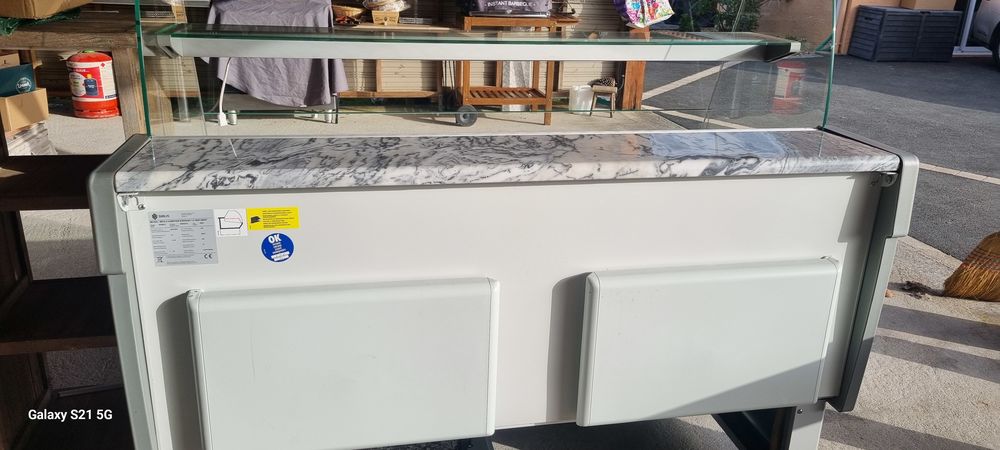 VITRINE R&Eacute;F&Eacute;R&Eacute;E Meubles
