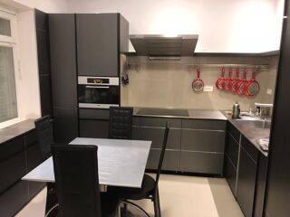  Maison � vendre 5 pi�ces 180 m�