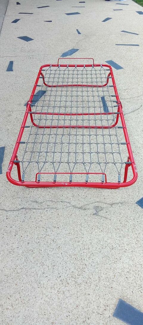 Lit d'appoint 10 Beaufort-en-Vall�e (49)