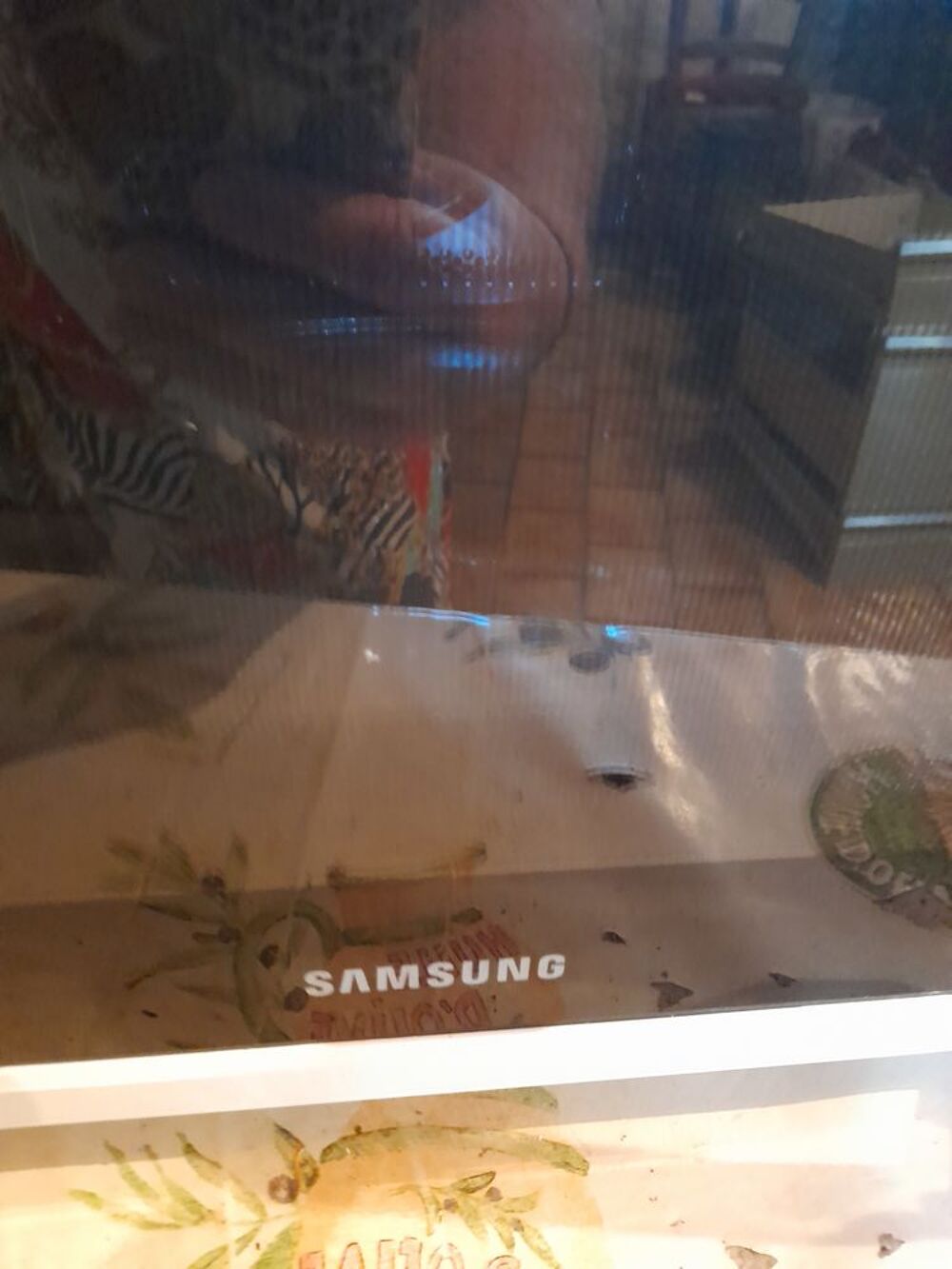 Four micro ondes samsung Electroménager
