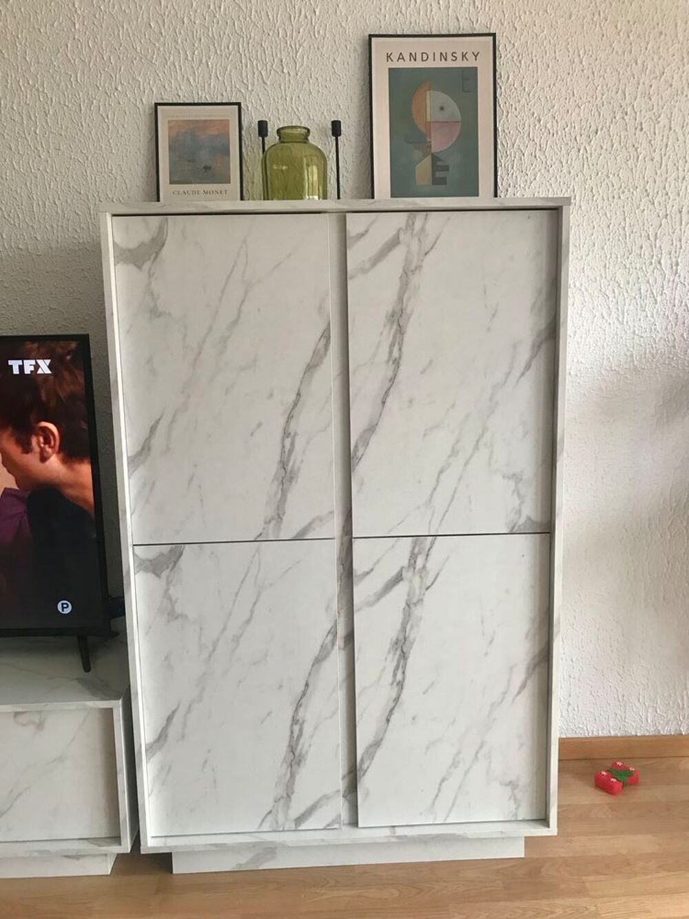 Meuble buffet effet marbre blanc Meubles