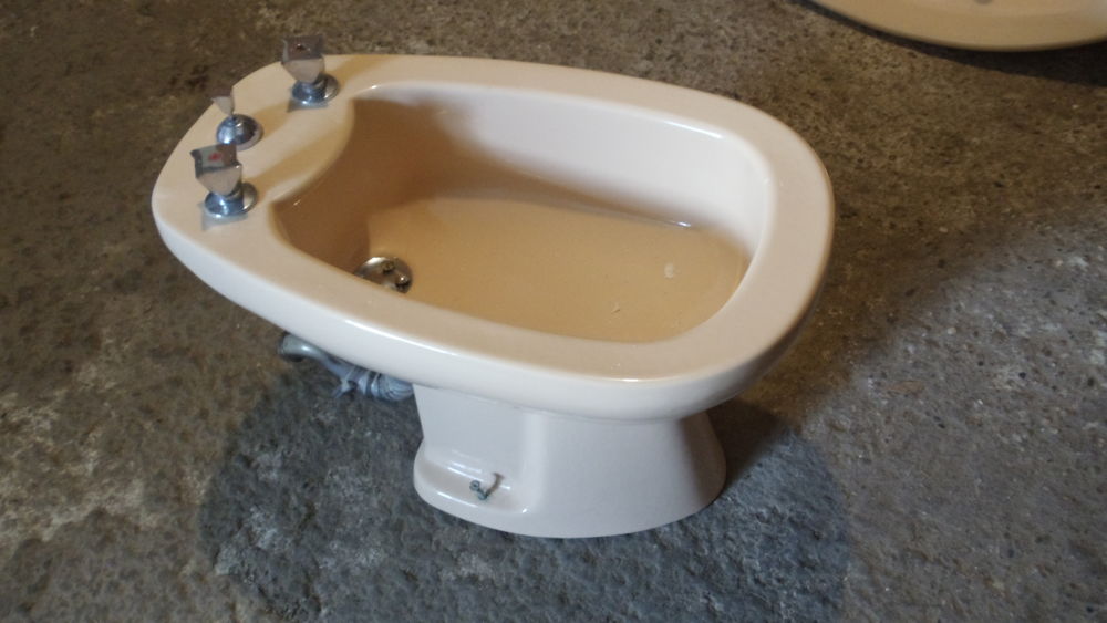 Lavabo - bidet -wc Bricolage