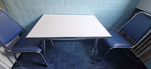 table de cuisine en formica blanc 50 Le Petit Clamart (92)
