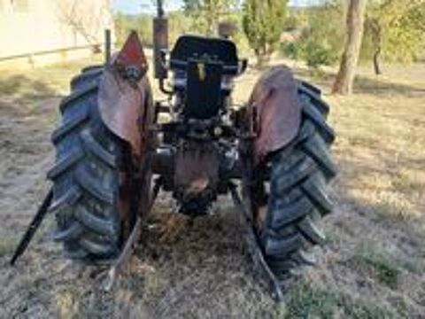   tracteur MF140 