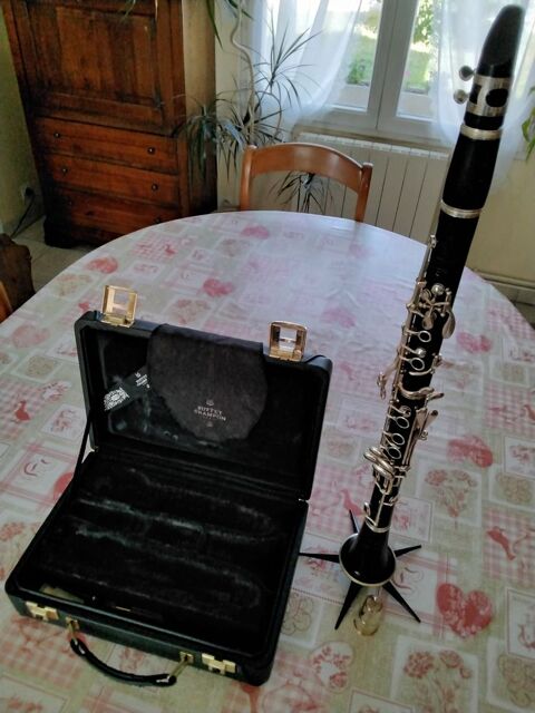 clarinette E 13 1200 Herblay (95)
