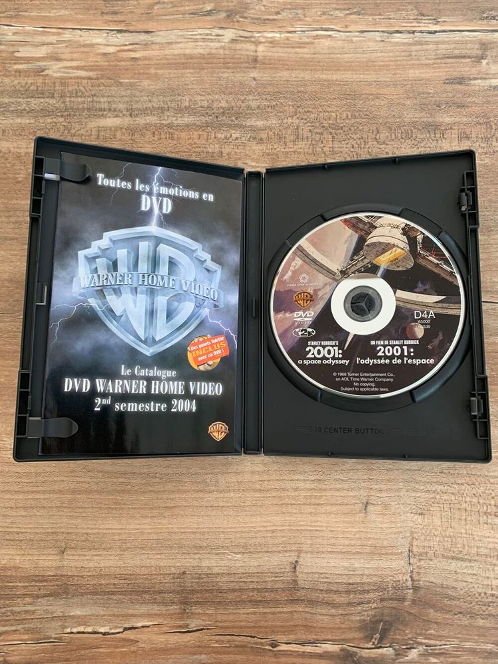 DVD " 2001 : L' odyss&eacute;e de l' espace " DVD et blu-ray