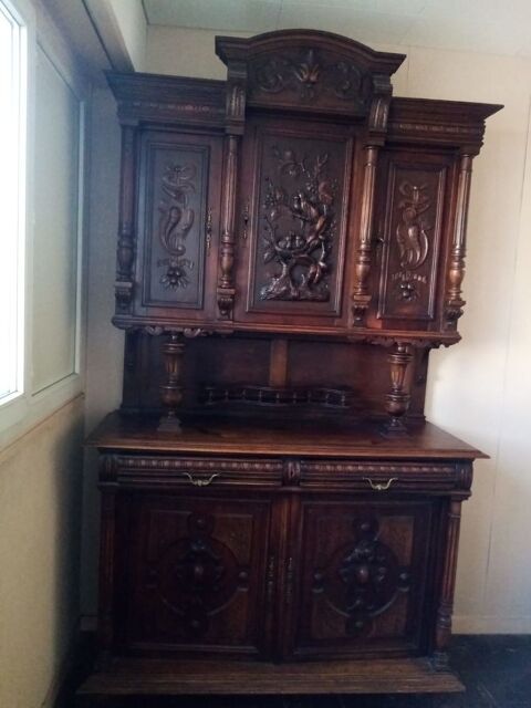 Trs beau vaisselier no-Renaissance, style Henri II 300 pinay-sous-Snart (91)