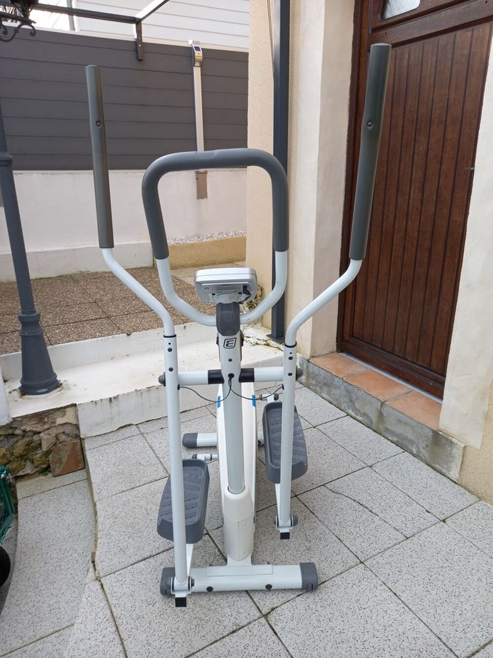 V&eacute;lo elliptique Sports