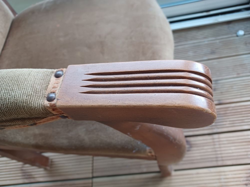 Fauteuil ou chaise Voltaire en Noyer et velours Meubles
