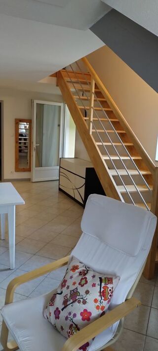  Appartement � louer 3 pi�ces 90 m�