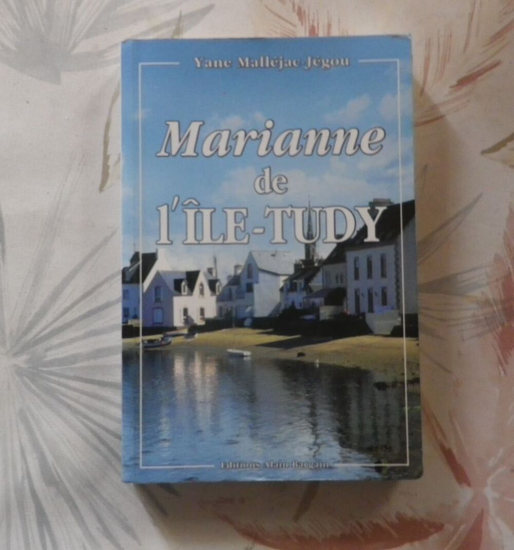 MARIANNE DE L'&Icirc;LE-TUDY de Yane MALLEJAC-JEGOU Ed. Bargain Livres et BD