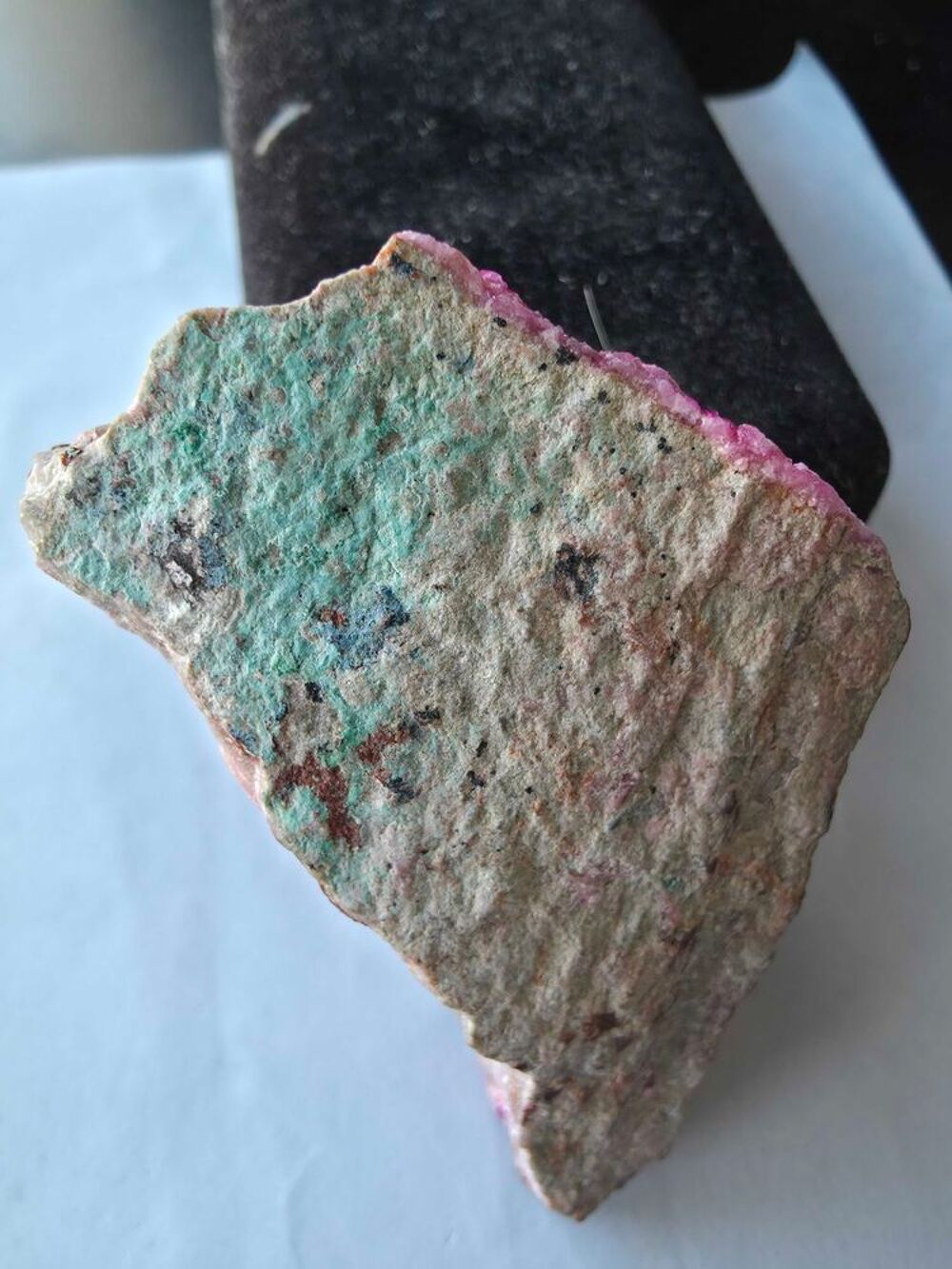 Min&eacute;ral Cobaltocalcite Rose RDC-Collection 76g 