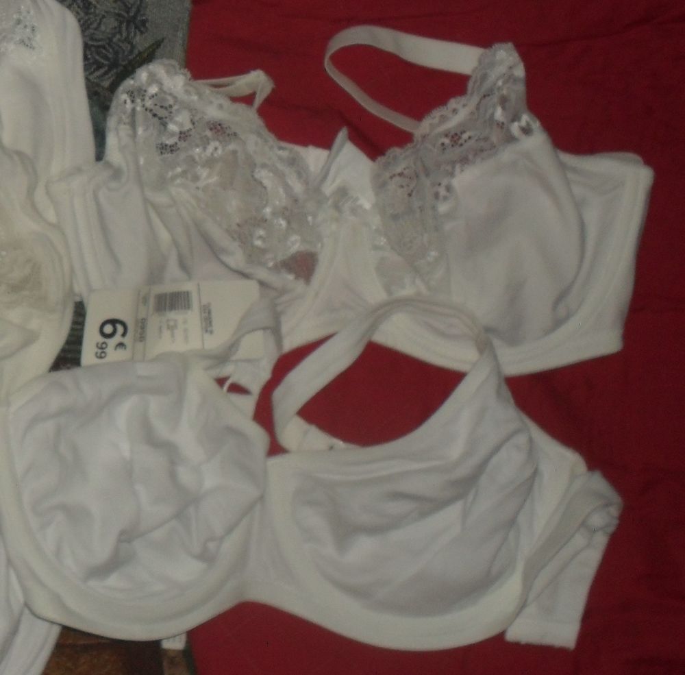 Lot de 5 soutien gorges blancs Vêtements