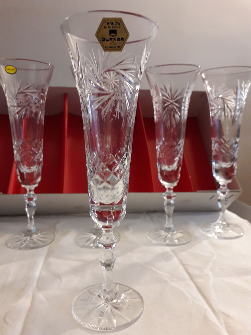 Flutes &agrave; champagne anciennes Cristal de Boh&egrave;me taill&eacute;es main Décoration