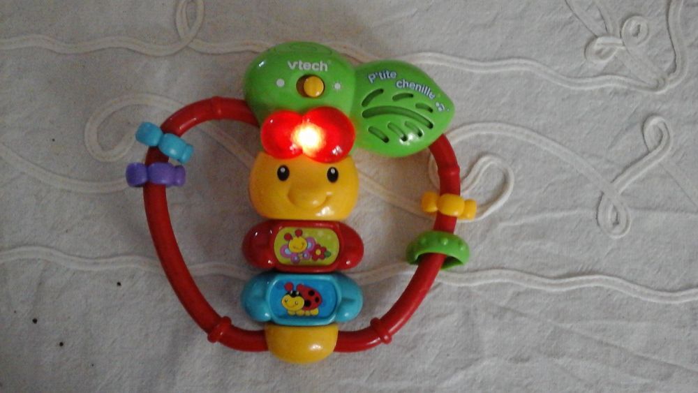 Hochet chenille VTech Jeux / jouets