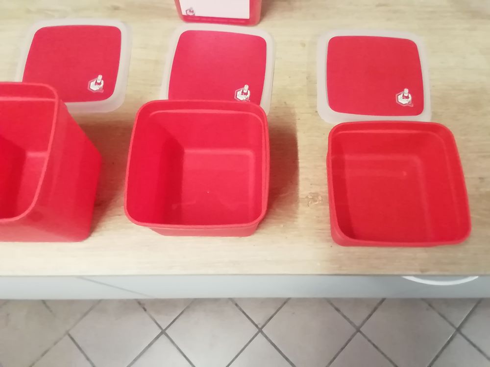 Boites alimentaires neuves qualit&eacute; Henri Boucher. Cuisine