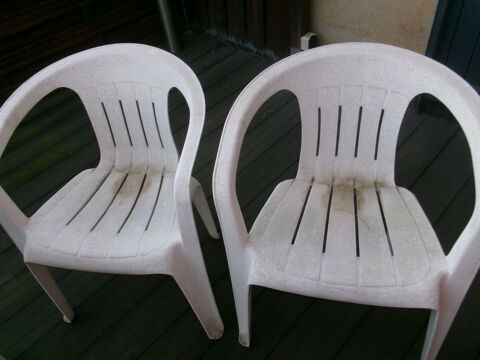 2 chaises de jardin philibert empilable 14 Pronnas (01)