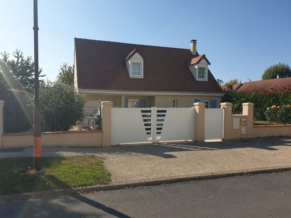 Maison 5 pièces 117 m² · à Lagny-le-Sec · 117 m² · 386 000 €