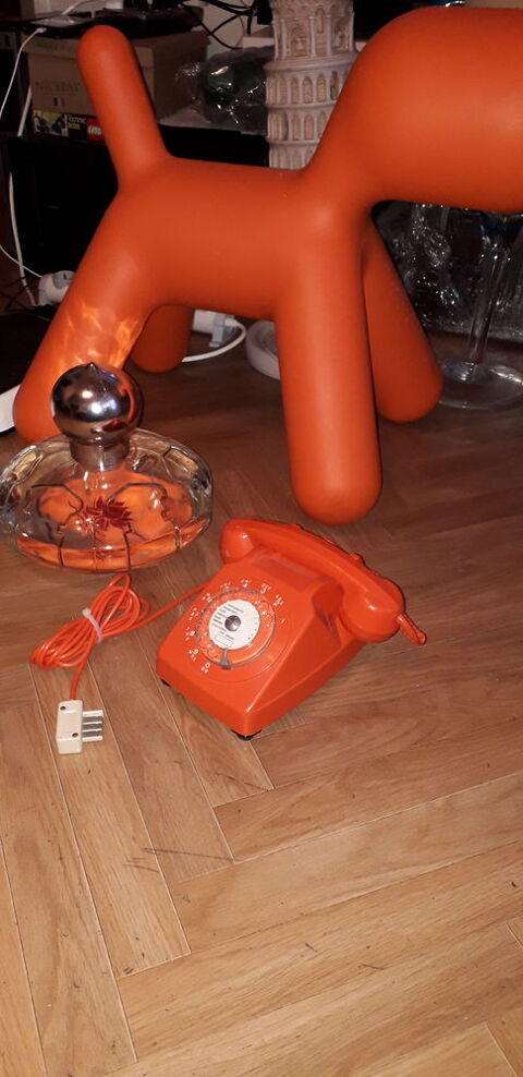 Tlphone Orange pur vintage modle S63 85 Marseille 15 (13)