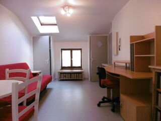  Appartement à louer 2/3 pièces 40 m² Bourg-en-bresse