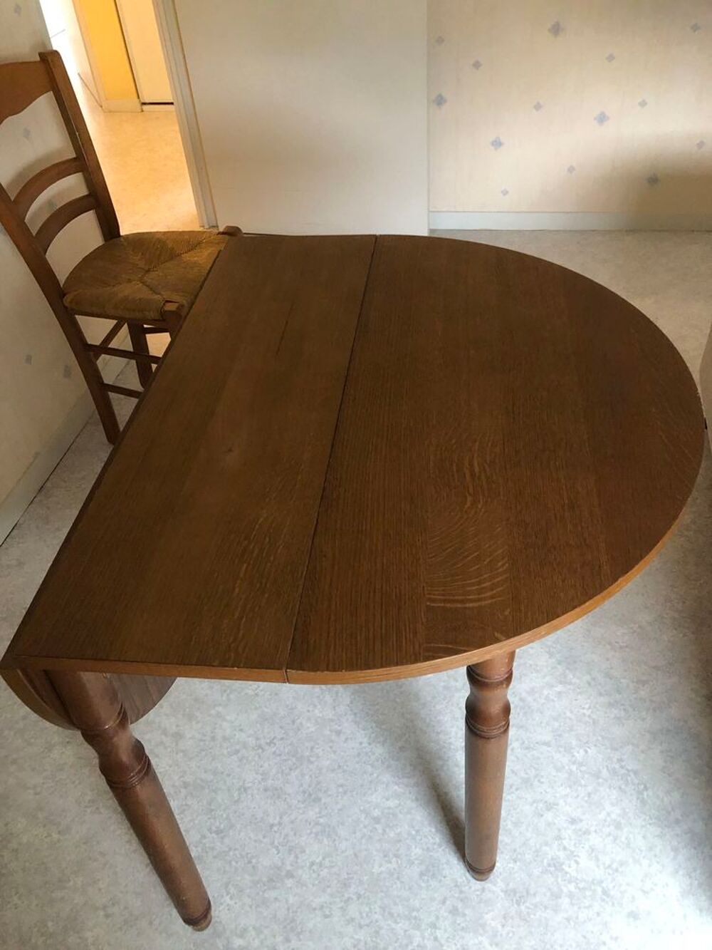 Table &agrave; abattements Meubles