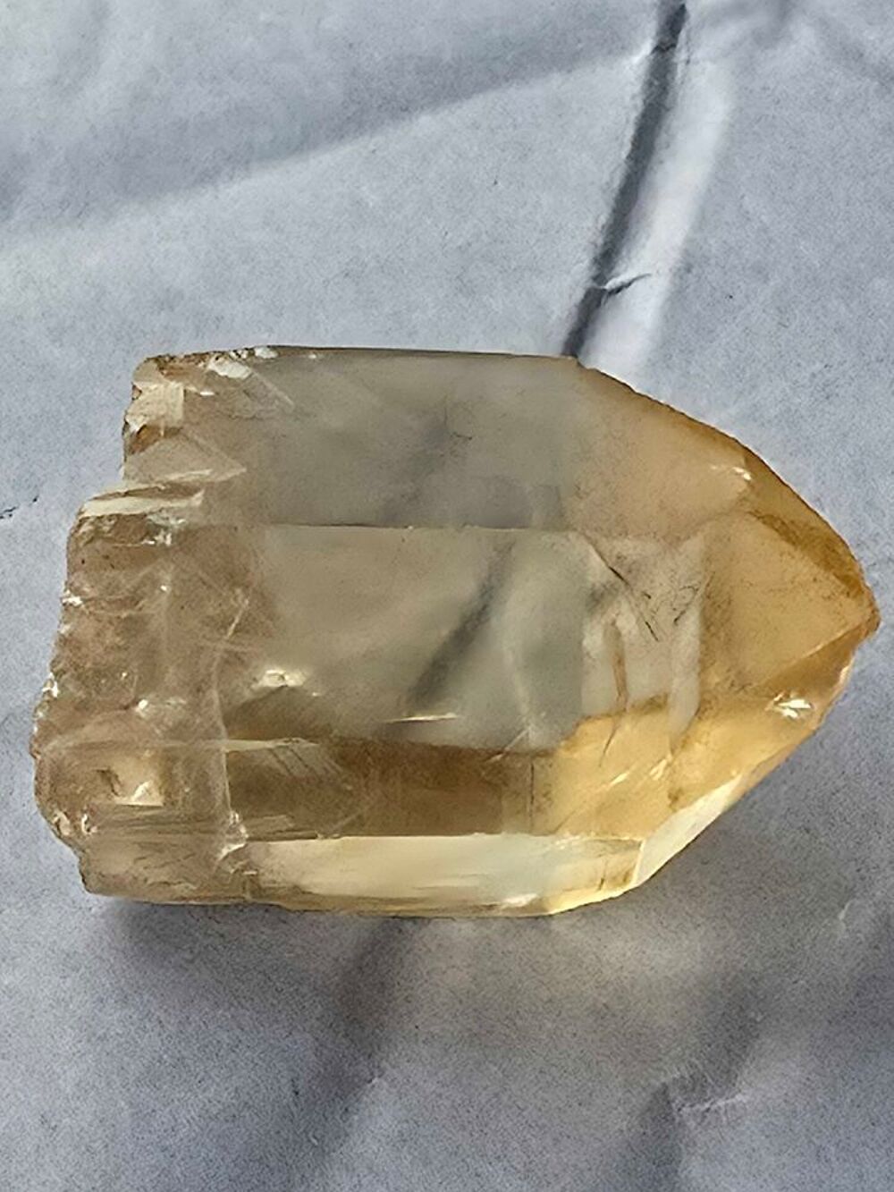 V&eacute;ritable Pierre Citrine Brute du Congo 20g-Cristal de Collection 