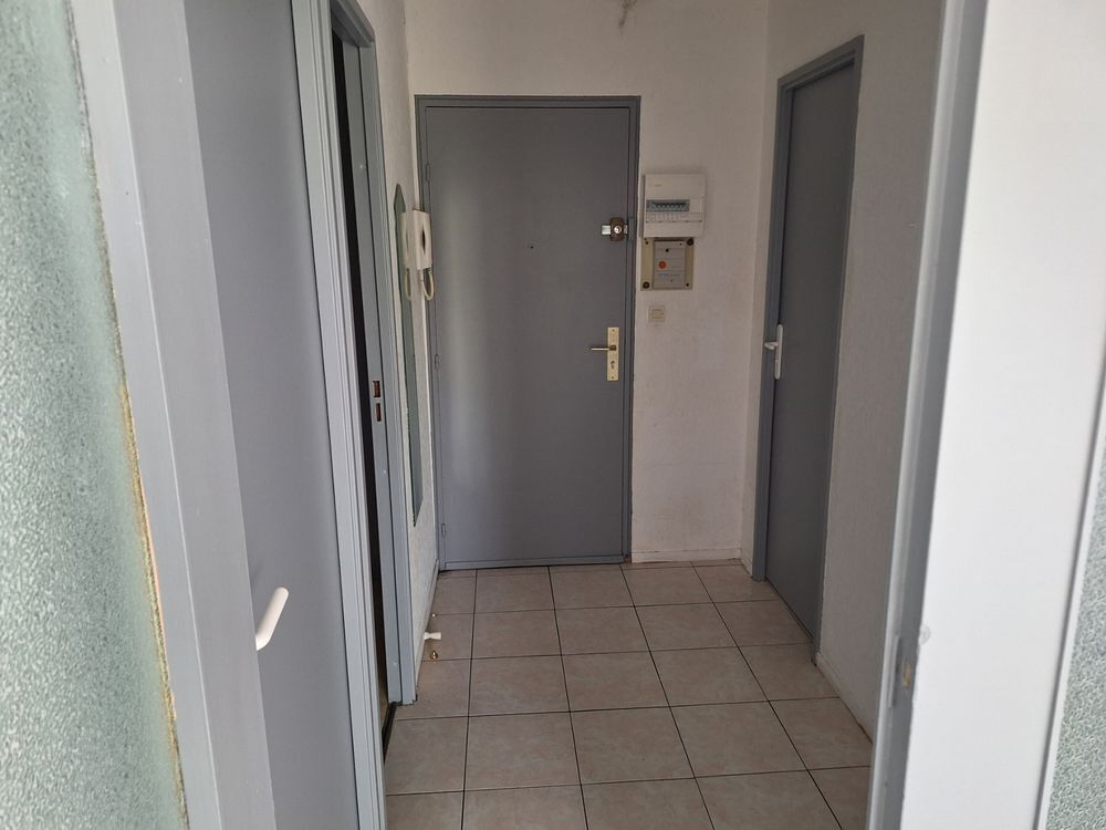 Vente Appartement appartement F3 centre-ville dammarie les lys 25mn Paris Dammarie-les-lys
