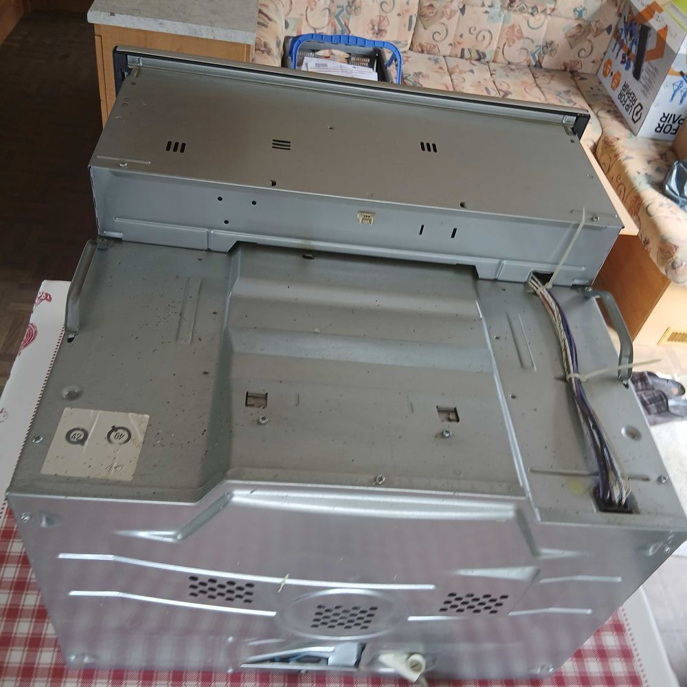 four encastrable neff Electroménager