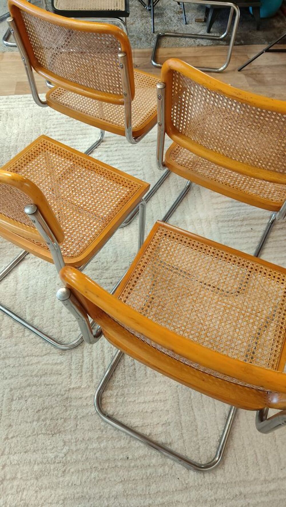 Chaise Cesca B32 de Marcel Breuer estampill&eacute;e, Italie Meubles