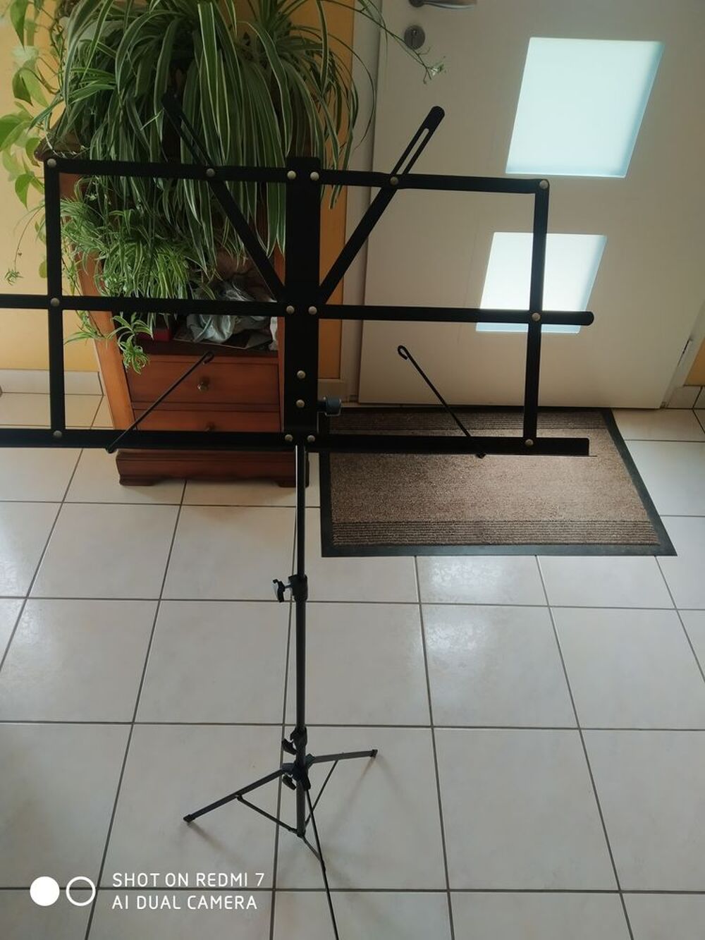 un pupitre standard Instruments de musique