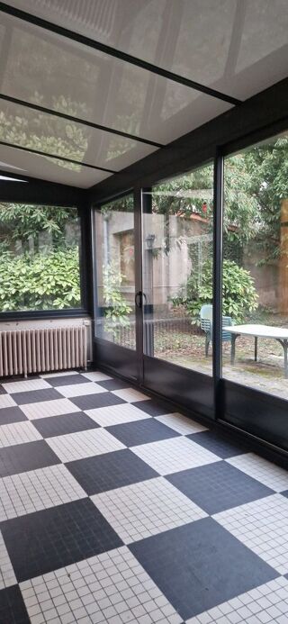  Appartement � louer 3 pi�ces 110 m�