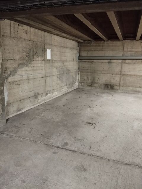  Parking / Garage � louer 15 m�