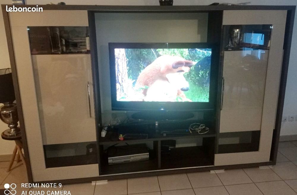 MEUBLE TELE ET TABLE BASSE Meubles
