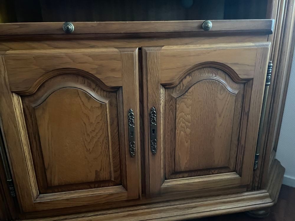 Meuble ancien d'angle en bois massif Meubles
