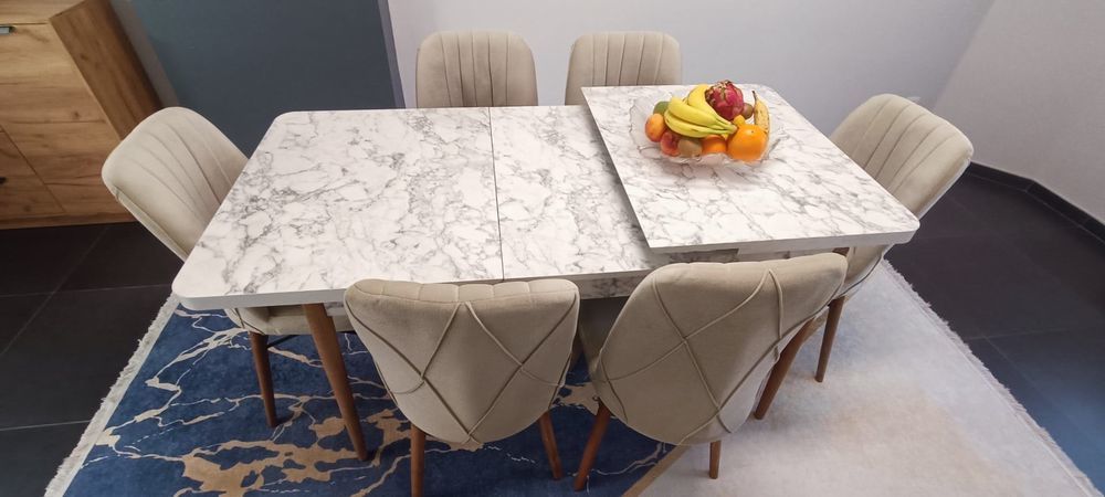 Prix choc &eth;Ÿ'&yen;&eth;Ÿ'&yen; La nouvelle table &agrave; manger extensible avec 6 chaises seulement &agrave; 350 euros !!! Les dimensions de la table sont Meubles