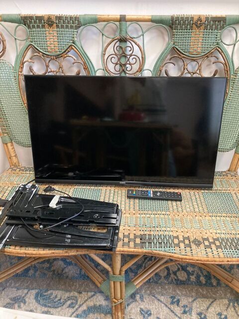 SMART TV CHIQ 80 cm 120 Malakoff (92)