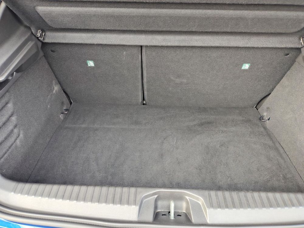 Clio V Clio E-Tech full hybrid 145 ch GSR2 Techno 2025 occasion 95520 Osny