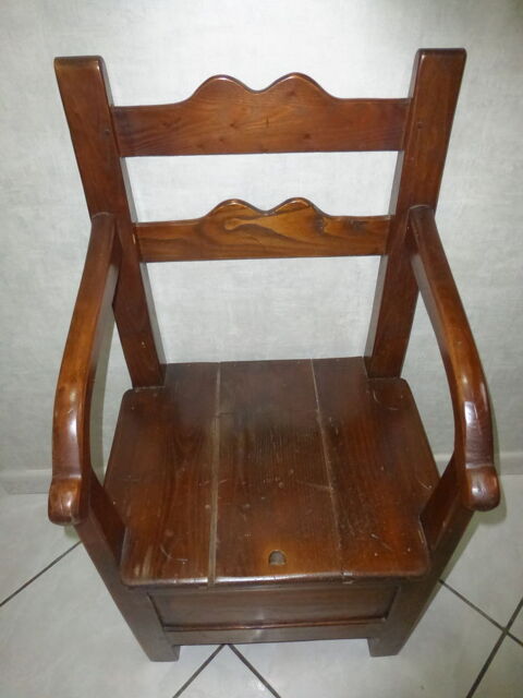 CHAISE A SEL 156 Montbartier (82)