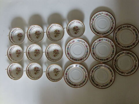 Service 10 tasses et 7 soucoupes anciennes&dores  l'or fin 19 Rueil-Malmaison (92)