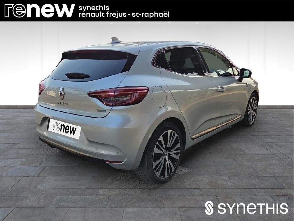 Clio V Clio E-Tech 140 Initiale Paris 2020 occasion 83600 Fr&eacute;jus