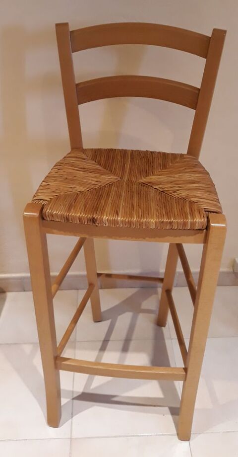 Chaise de bar bois et paille de riz . 5 Grasse (06)