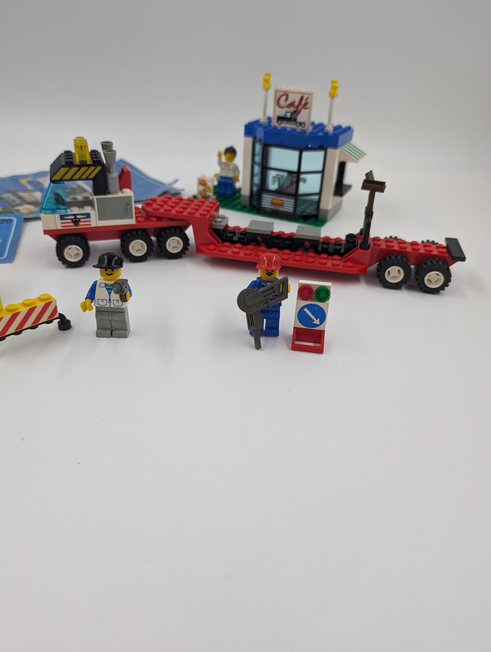 Set Lego 6329 Town (City) Truck Stop sans boite avec notice Jeux / jouets