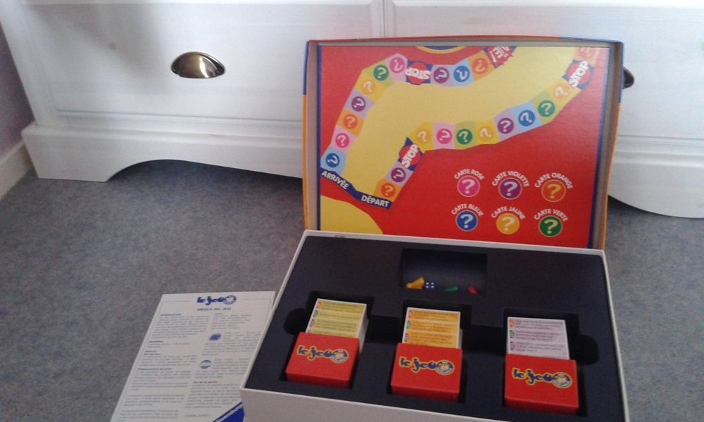 Lot(divisible) de jeux de soci&eacute;t&eacute; &eacute;tat neuf Jeux / jouets