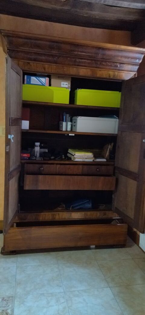 Armoire 200 Champeau-en-Morvan (21)