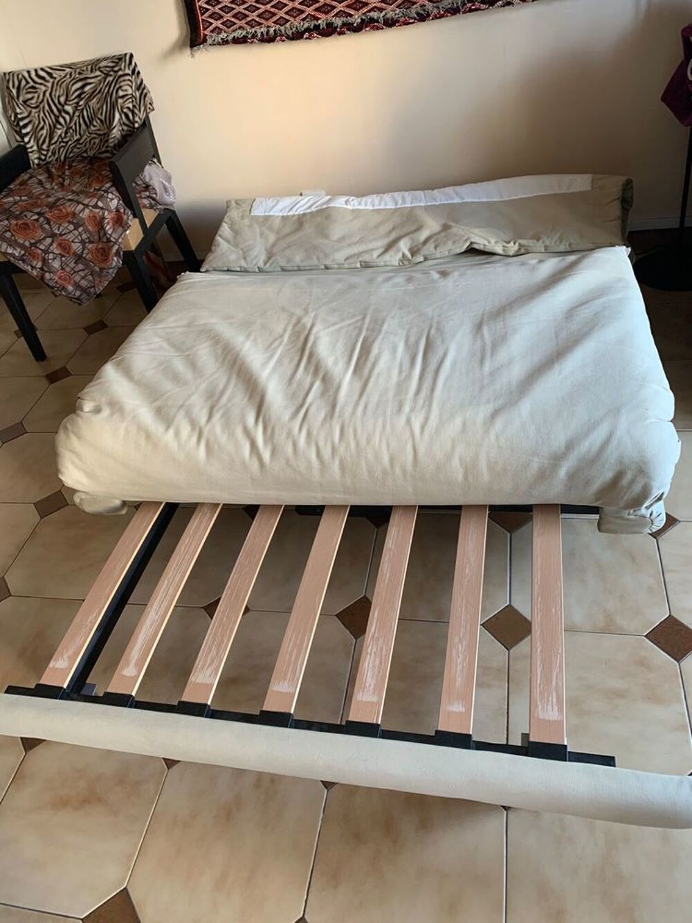 Canap&eacute; convertible CINNA en tissu clair deux places Meubles